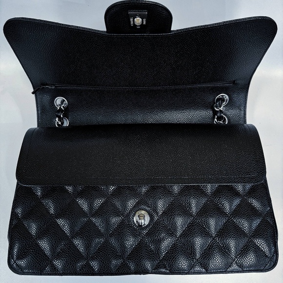Chanel Black Quilted Caviar Jumbo Classic Double Flap Bag Silver Hardware & card - Picture 6 of 16
